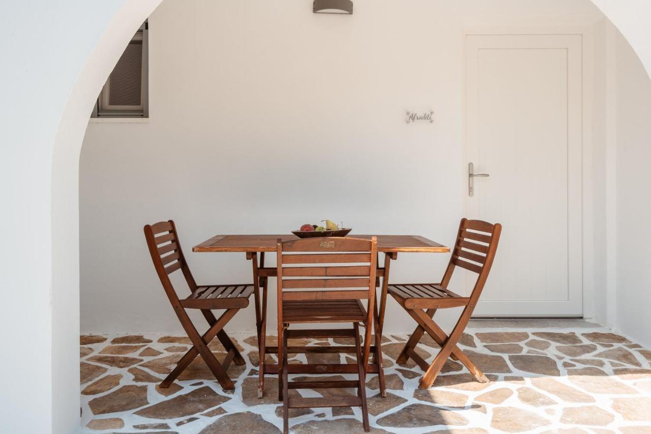 Celestial Seaview Apartments - Afroditi Naxos City Exterior photo